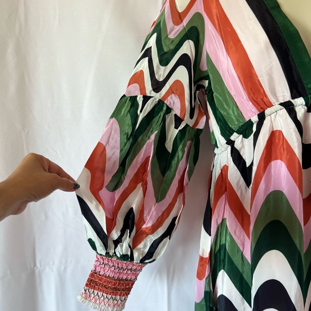 FARM Rio Colorful Wave Pattern Maxi Dress - Picture 7 of 13